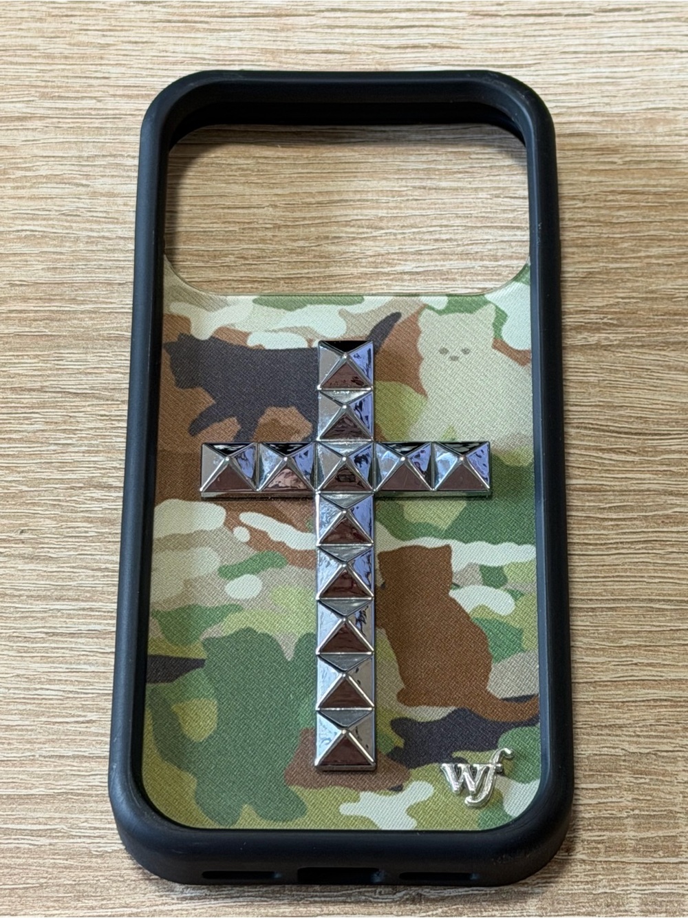 Wildflower Camo Cat Cross Stud iPhone 17 Pro Case Y2K